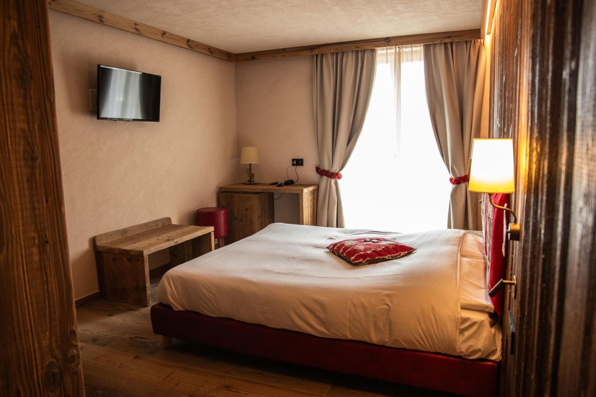 Hotel La Montanina Ливиньо Экстерьер фото