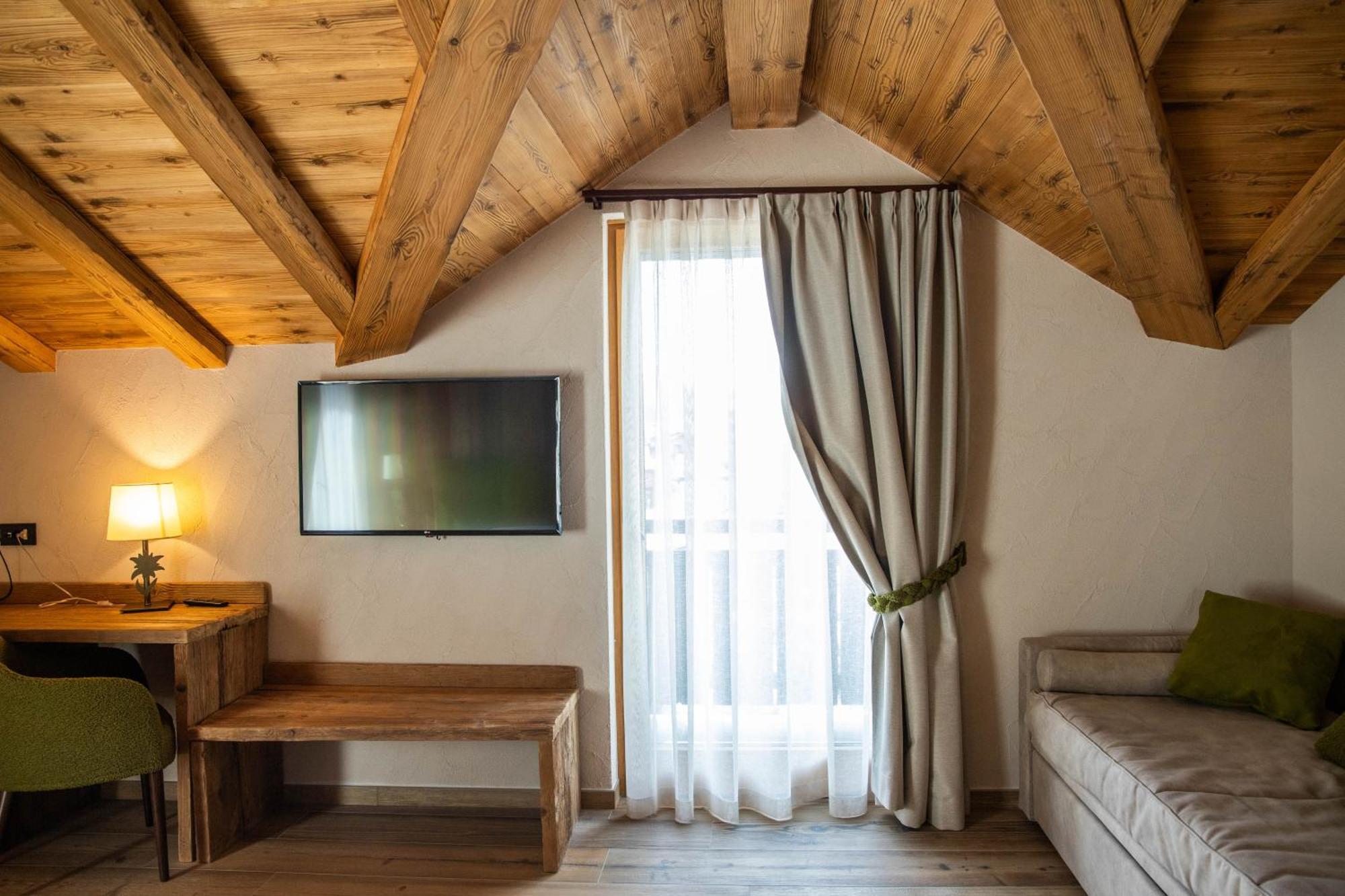 Hotel La Montanina Ливиньо Экстерьер фото