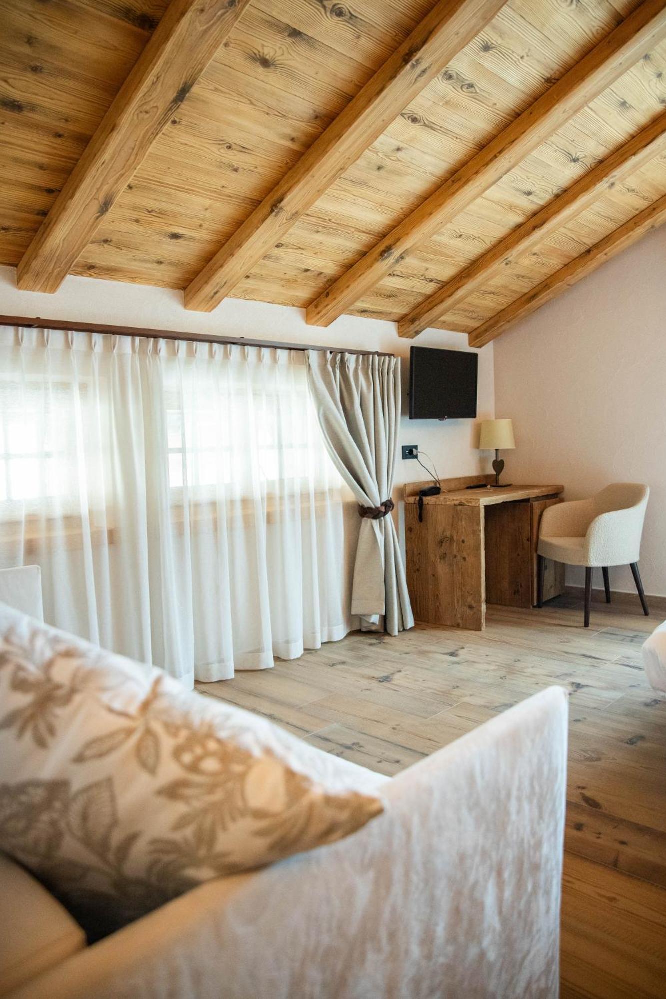 Hotel La Montanina Ливиньо Экстерьер фото