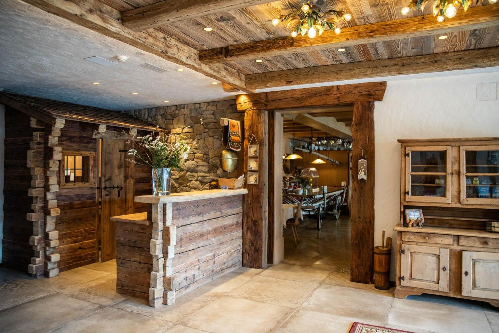 Hotel La Montanina Ливиньо Экстерьер фото
