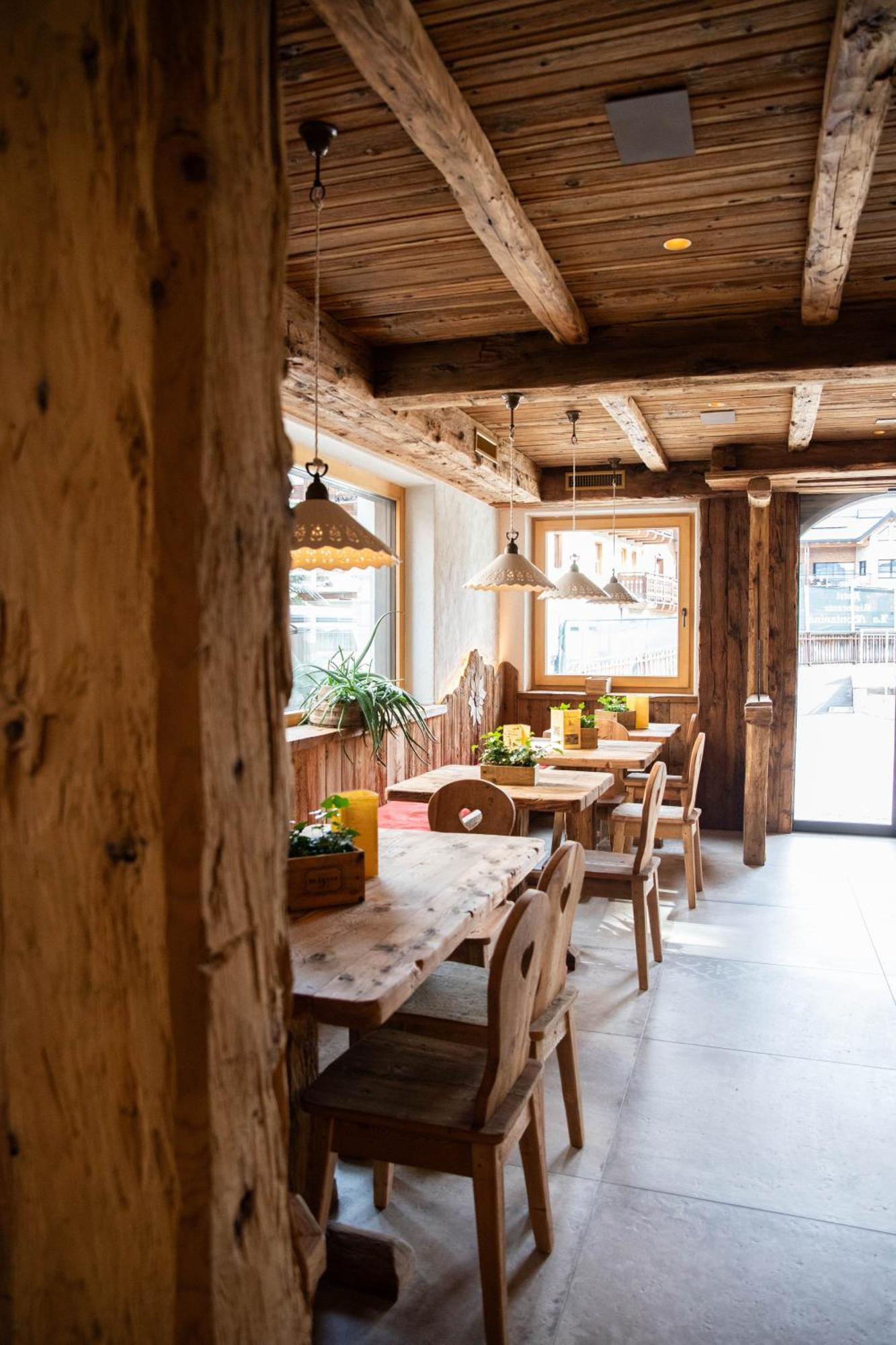 Hotel La Montanina Ливиньо Экстерьер фото