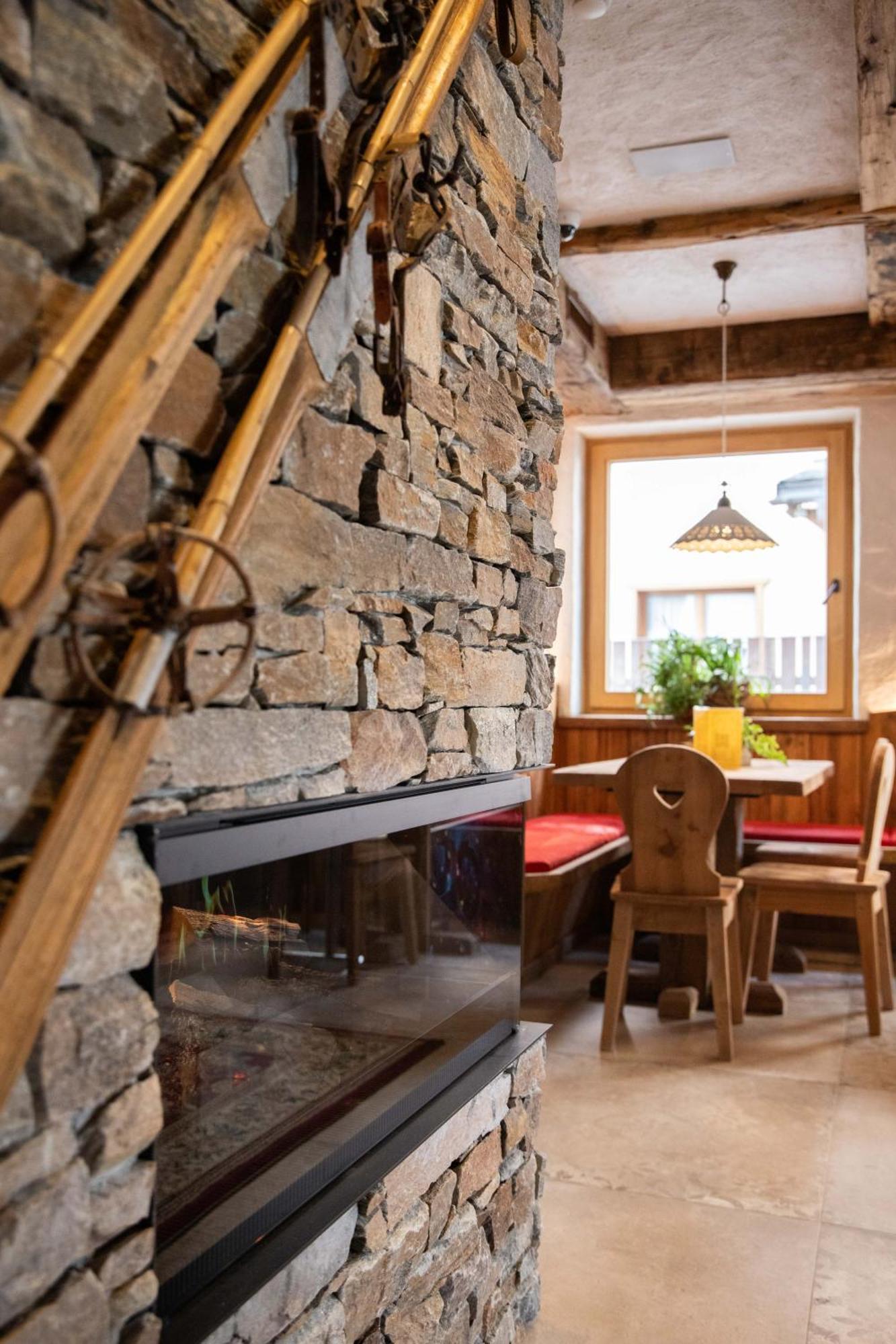 Hotel La Montanina Ливиньо Экстерьер фото