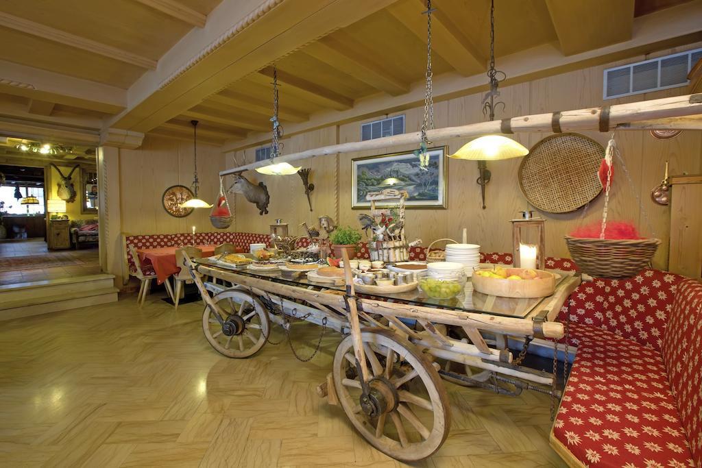 Hotel La Montanina Ливиньо Экстерьер фото